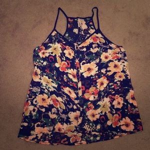 DONATING TOMORROW - Cute summer top